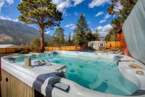 Cascade Chalet at Pikes Peak