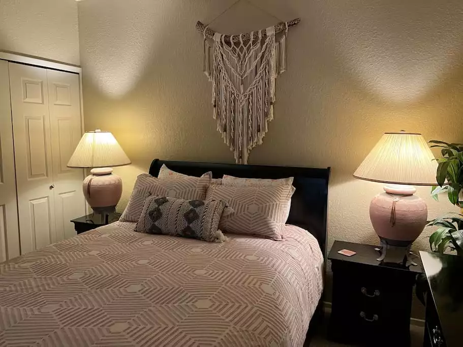 Secondary bedroom with two full closets, comfy queen bed and nice reading lamps - Tucson Escapes Sabino Canyon Stay and Play - Sabino Canyon