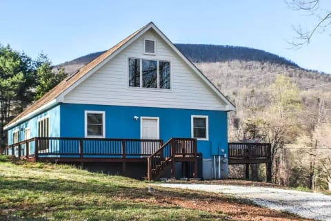 Nestled in the Rockfish Valley, backdropped by the Blue Ridge Mountains.