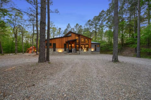 Cabin Bry The Creek