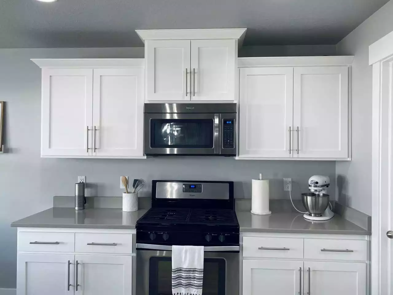 new-beautiful-saratoga-springs-home-with-huge-yard/