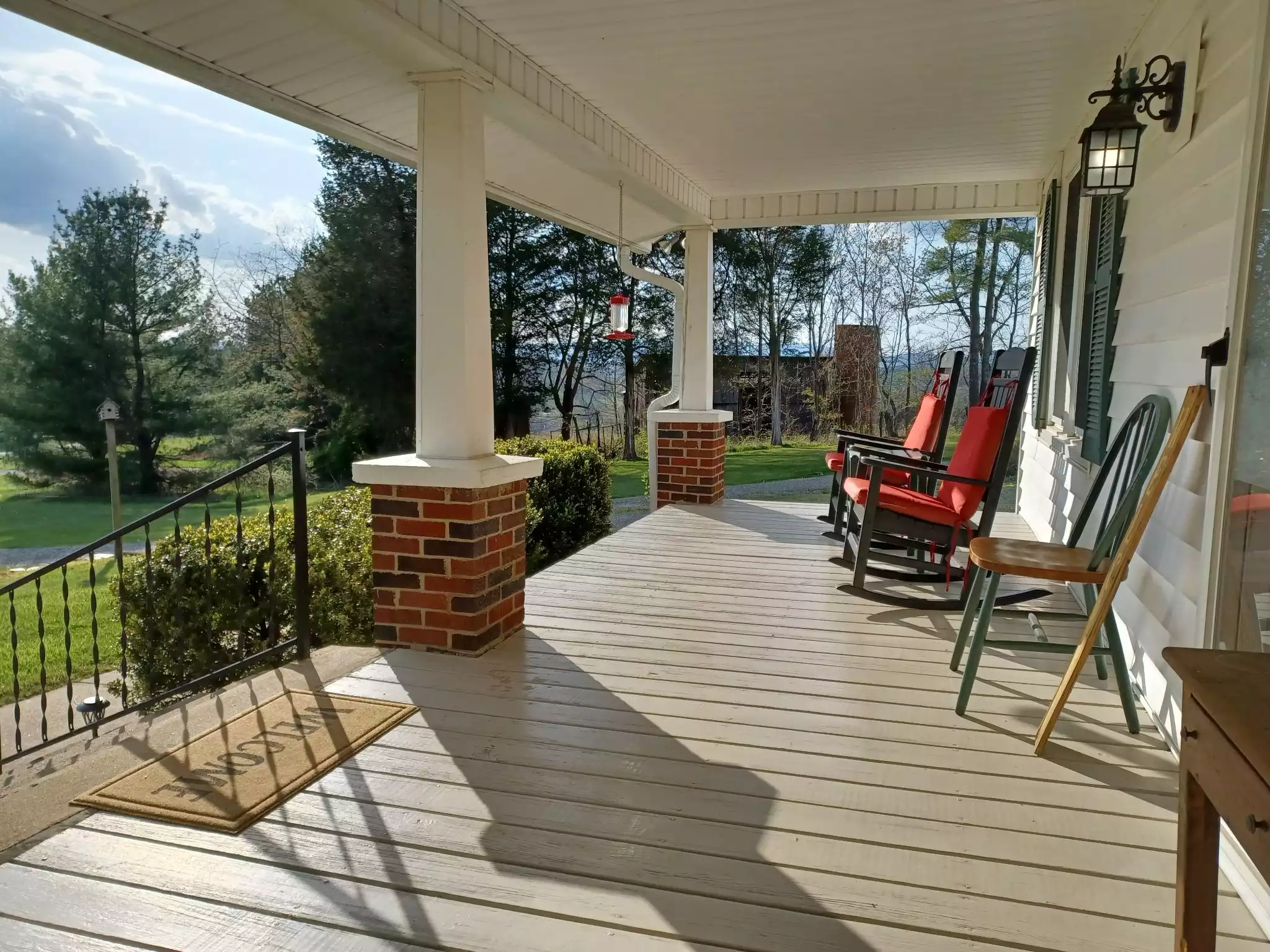Mountain Meadows Farmhouse Views/HotTub near River - Sparta Mountain Meadows Farmhouse Views/HotTub near River - Sparta