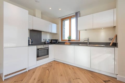 The Lockton - Portobello Road