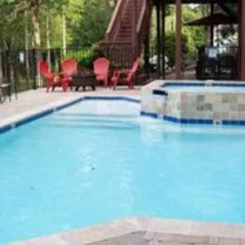 Your very own private pool and hot tub