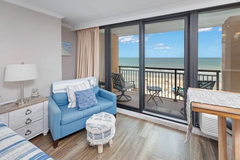 Namast'ay at the Beach Oceanfront King Suite