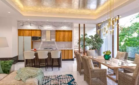 View toward kitchen