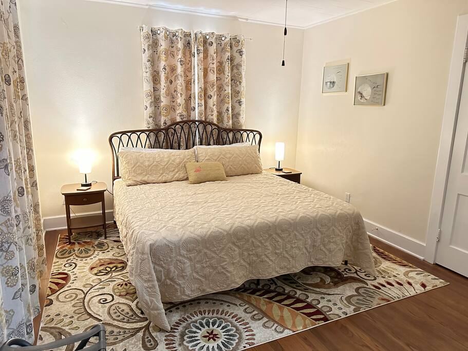 Bedroom with King Bed Bedroom with King Bed - Calypso House- East Hill -9 Miles from the Beach! - Pensacola