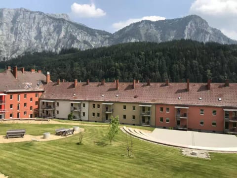für bis zu 8 Personen mit IR Sauna