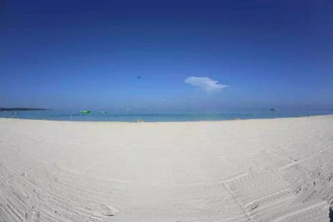 Crystal Waters Villas