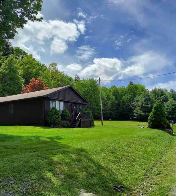 Cottage des Catskills, Détendez-vous au bord du lac - Rock Hill
