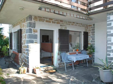 App. 1