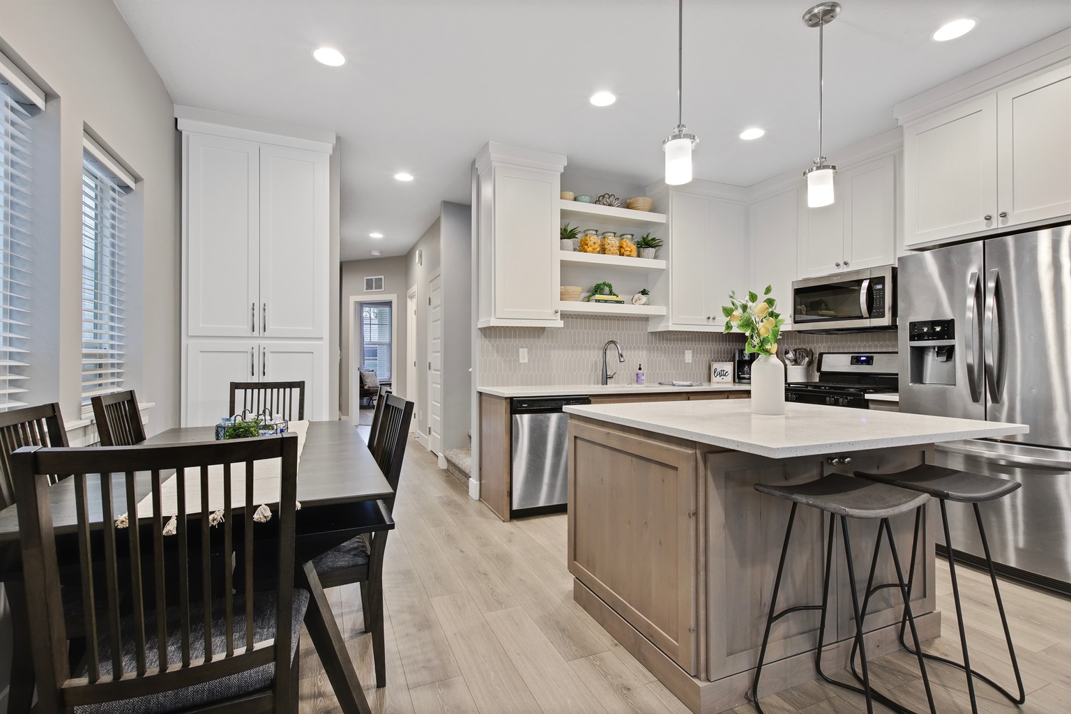 modern-luxurious-private-3-bedroom-boise-home/