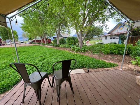 Cosmo Glamping Tent at Zenzen Gardens