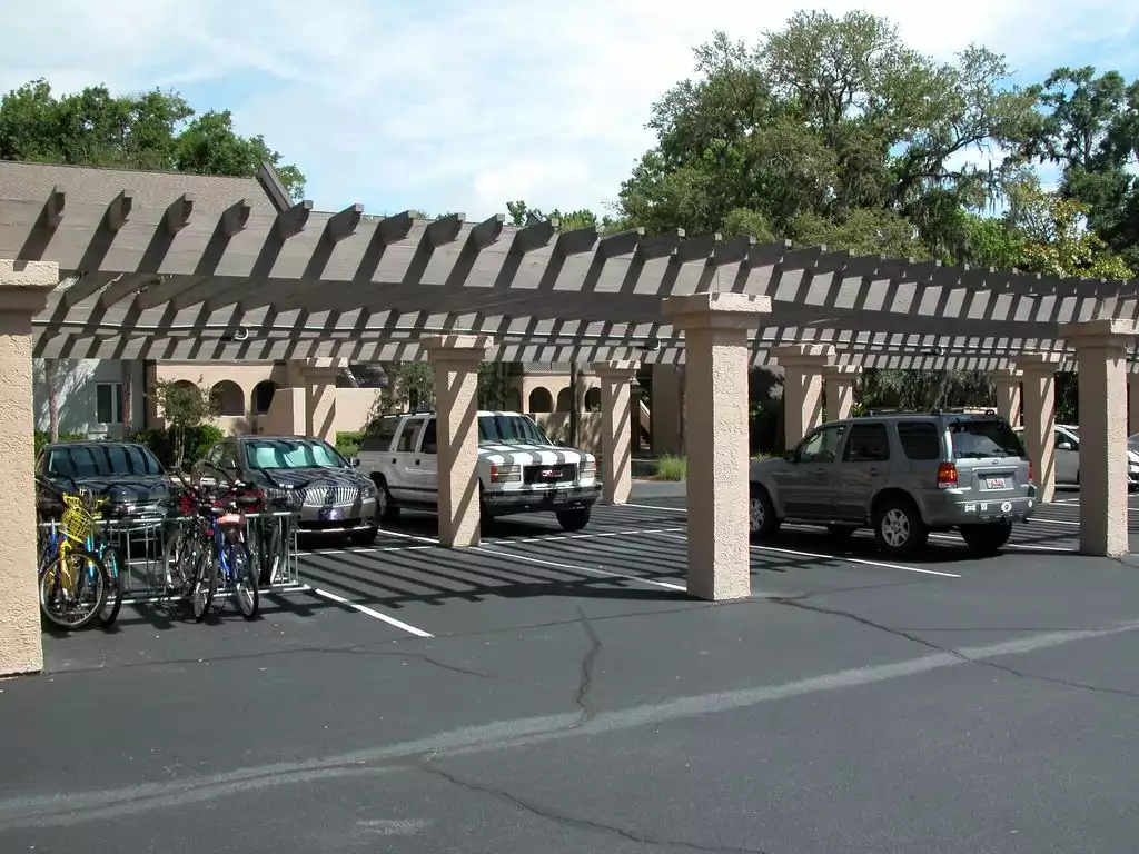Parking pergola