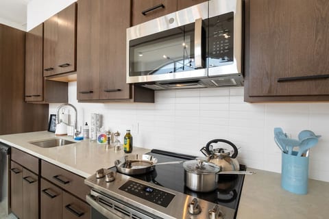 Ballpark Luxury Loft | Steps from Arch