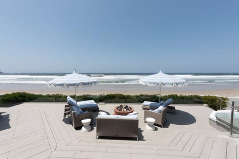 La Jolla Shores Beachfront Luxury Villa