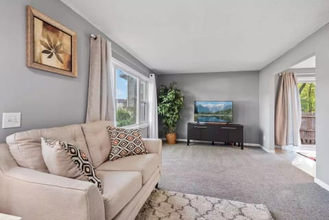 Relaxing Home - 3BD/2BA- near Saint Paul