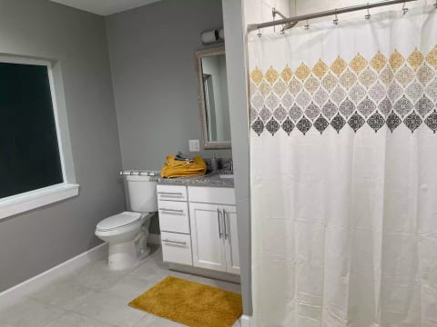 Comfy Suite w/Private Entrance 