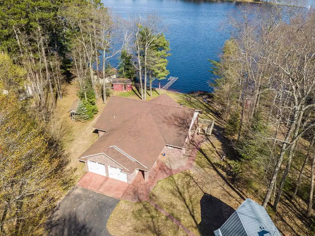 The Landing on Lake Nebagamon Lake Nebagamon