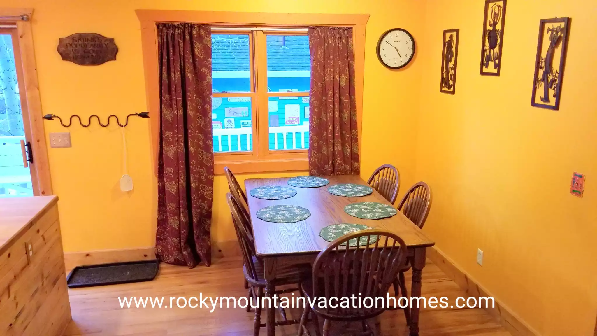 Dining Area - Seats 6. Extra chair is out of frame.