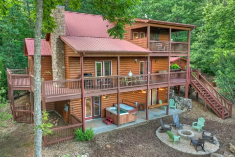 BEAR-FOOT Hideaway! Morganton/Blue Ridge, GA