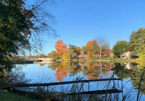 Fall morning looking downriver at the Peters Rd bridge