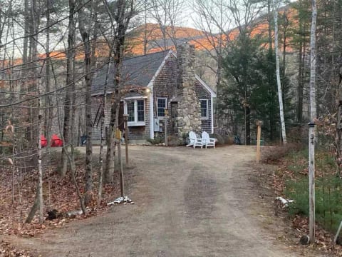 Private 1.7 acres w/ Stone Fireplace In White Mtns