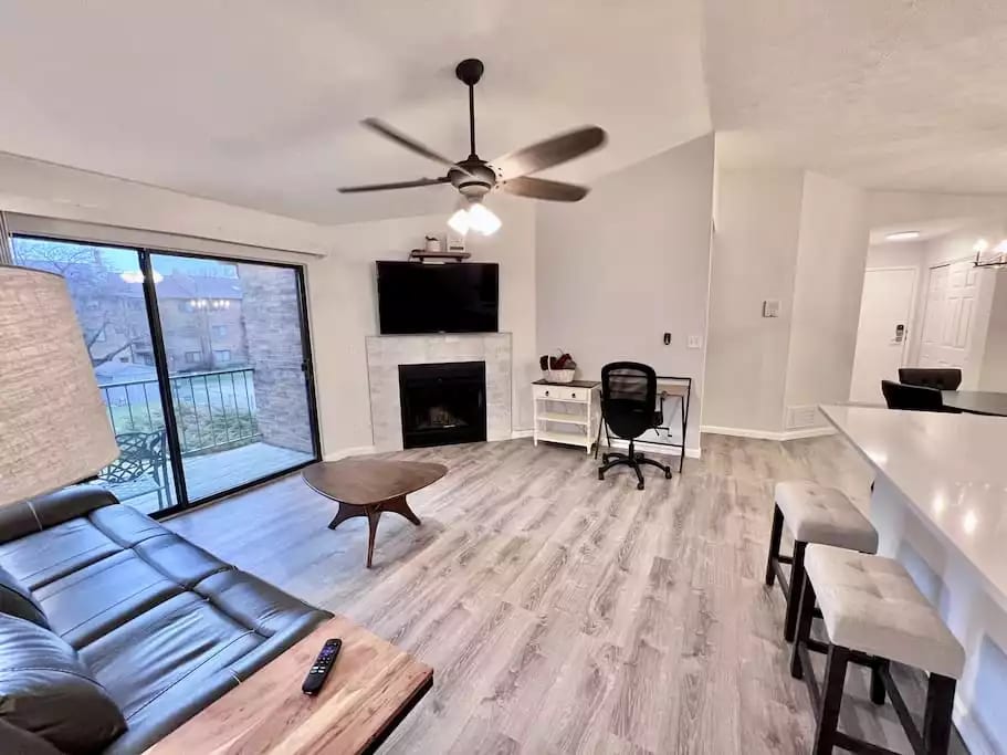 El Condominio Kenwood - Renovado 2 Habitaciones/2 Baños - Hamilton County