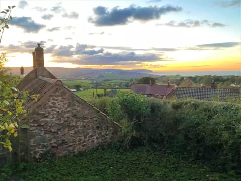 Moonfleat Cottage