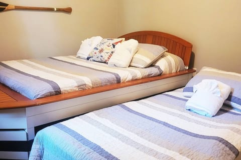 Kids Boat Bed