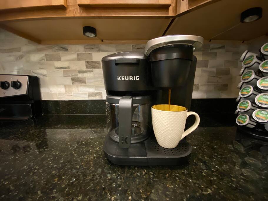 Whether you prefer drip coffee or K-cups, you are guaranteed both with this Keurig combo unit. - River Bluff Cabin - near Hendersonville, NC - Horse Shoe