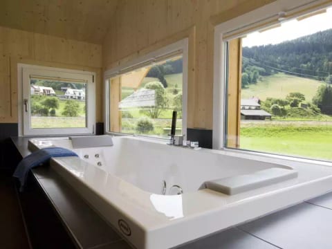 Sonneck mit OutdoorSprudelbad 10P