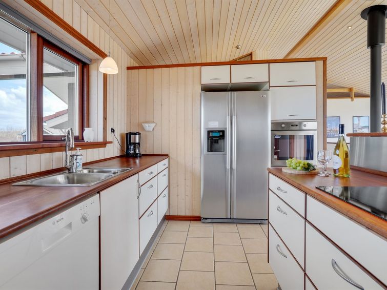 Kitchen - Malila - 400m to the inlet in The Liim Fiord - Vinderup