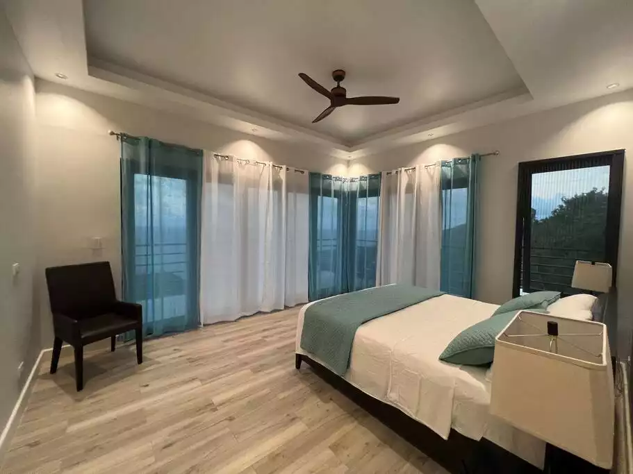 serene-stunning-and-modern-villa-modere/