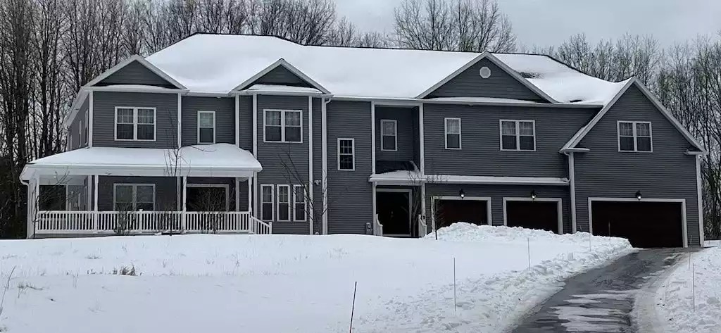 9 Bedroom Saratoga Home, Heated Pool/Hot tub, Firepit, BBQ, Jacuzzi, & More! 9 Bedroom Saratoga Home, Heated Pool/Hot tub, Firepit, BBQ, Jacuzzi, & More! - 9 Bedroom Saratoga Home+Heated Pool & HotTub - Saratoga Springs