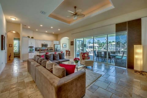 Villa La Favorita Pool Gulf Access Canal FFVC4