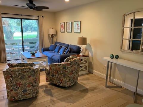 Wow Factor! Folly Field Beach Renovated Cute Clean