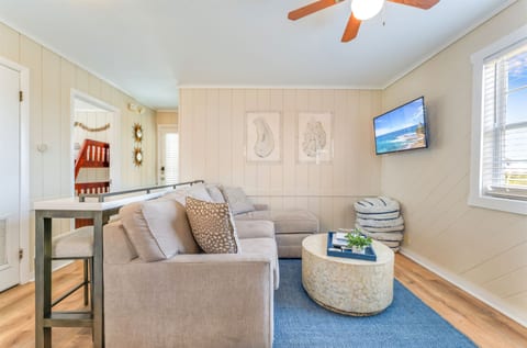 Castaway Cottage