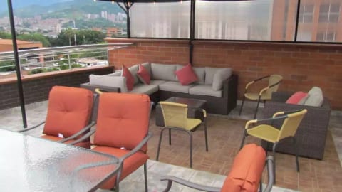 Penthouse Roof Deck 5 Bedroom Duplex Elevator