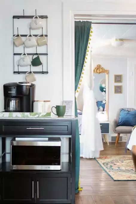 Rise & Shine - coffee/tea bar. - Trendy Charming Downtown Butler Apartment - Butler