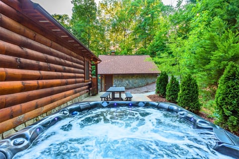 Woodland Hills Lodge