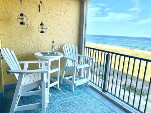Welcome to Surf's Edge