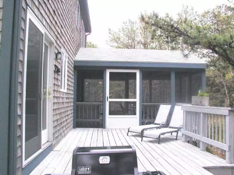 Deck, Bbq Grill, & Porch