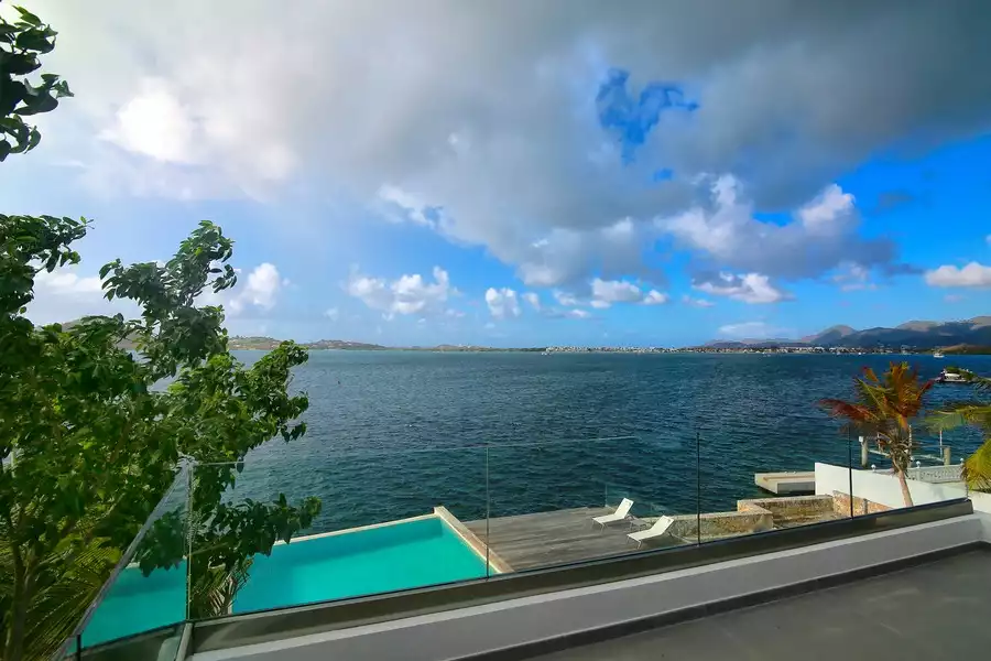 The Reef - Simpson Bay Lagoon 
