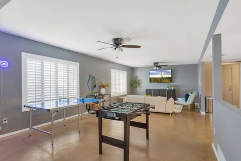 Pool | Fire Pit | Ping-Pong