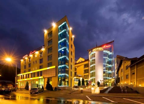 Twin room in central 4* modern hotel