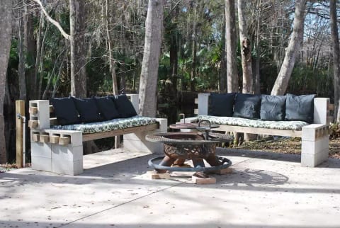 Fire pit with seating