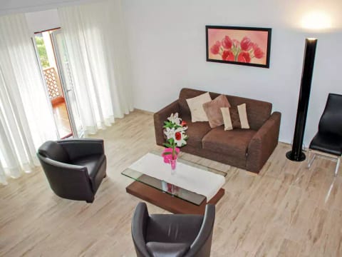 Residenza Parcolago Apt 203