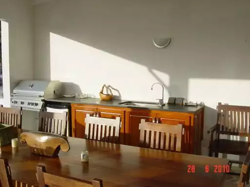 la-di-da-pelican-key/