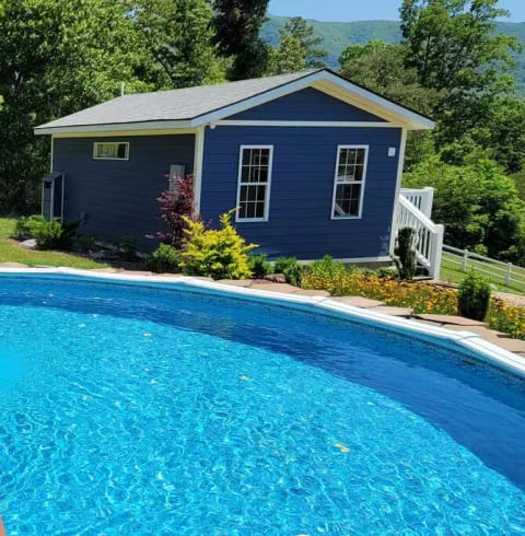 Cottage with OUT OF THIS WORLD Smoky Mtn views!
